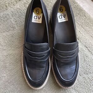 DV Dolce Vita Penny‎ Loafer Women's Size 9 Black Y2K 90s Lug Sole Vegan Leather